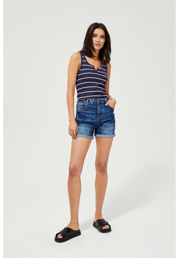 MOODO - Szorty jeansowe extra high waist. Stan: podwyższony. Materiał: jeans. Wzór: gładki