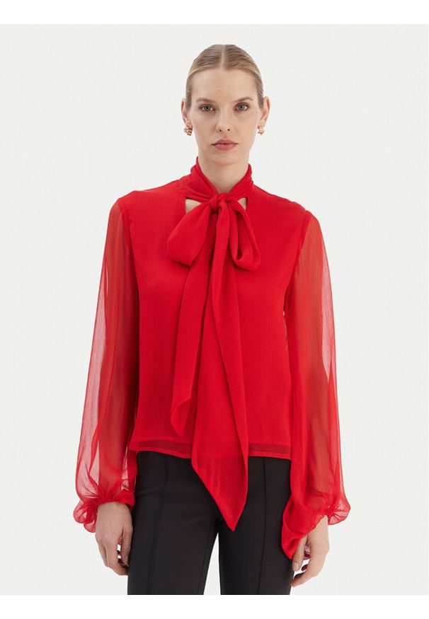 BARDOT - Bardot Bluzka Solace 59704TB2 Czerwony Relaxed Fit. Kolor: czerwony. Materiał: syntetyk