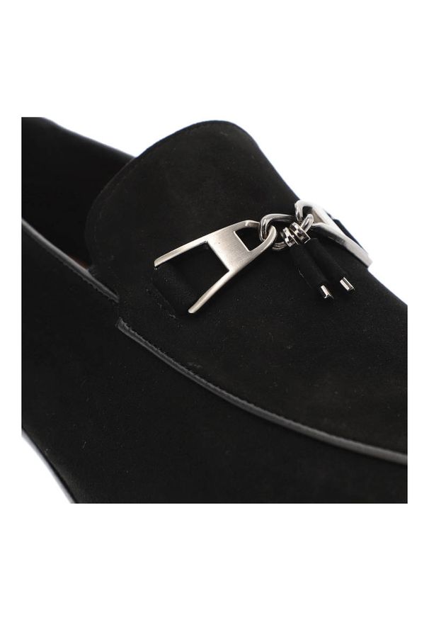 Czarne Mokasyny John Doubare Eleganckie Buty Męskie. Kolor: czarny. Materiał: skóra, zamsz. Szerokość cholewki: normalna. Styl: elegancki