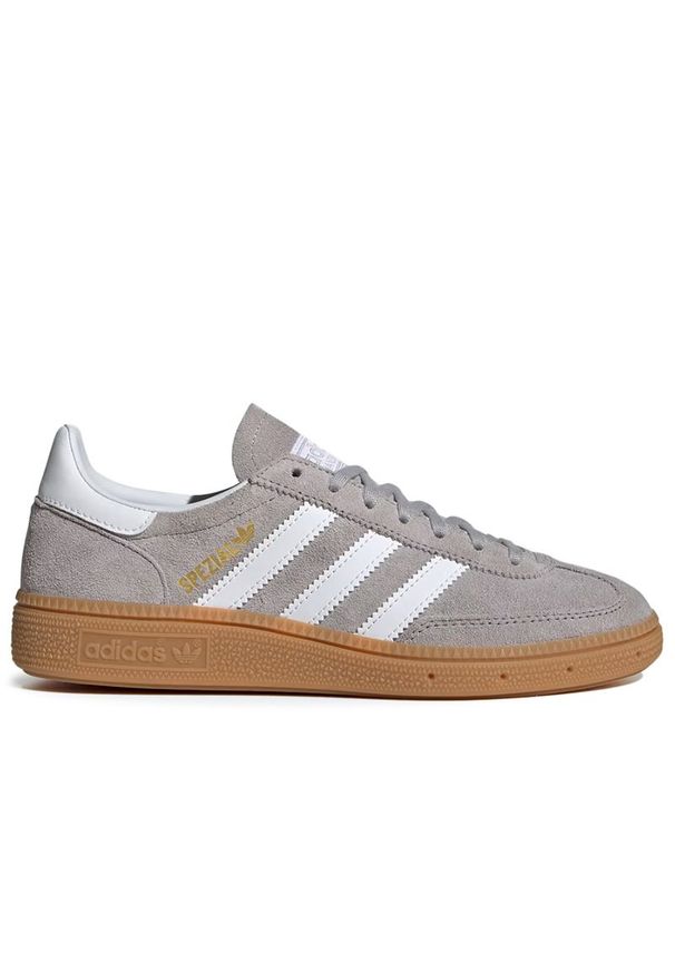 Adidas - Buty młodzieżowe adidas Handball Spezial J JP9561 - szare. Okazja: na co dzień. Zapięcie: sznurówki. Kolor: szary. Materiał: zamsz, guma, skóra. Szerokość cholewki: normalna. Sport: piłka ręczna