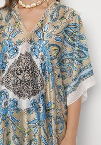 Born2be - Beżowe Lekkie Ponczo Narzutka z Jedwabiu i Wiskozy w Ornamentalny Wzór Azendia. Okazja: na spacer, na plażę, na co dzień. Typ kołnierza: dekolt w kształcie V. Kolor: beżowy. Materiał: jedwab, wiskoza. Wzór: aplikacja. Sezon: lato. Styl: casual, klasyczny #3