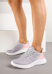 Renee - Jasnoszare Buty Sportowe z Efektem Ombre na Podeszwie z Pianki Elanielia. Okazja: na co dzień. Kolor: szary. Materiał: jeans. Sezon: lato, wiosna #1