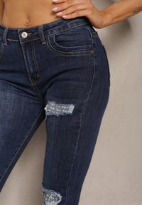 Renee - Granatowe Skinny Jeansy z Bawełny Ozdobione Napisami i Przetarciami Annaca. Kolor: niebieski. Wzór: napisy, aplikacja #3
