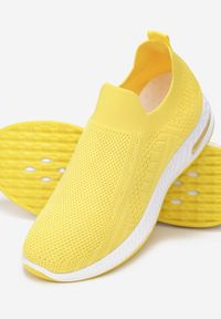 Born2be - Żółte Buty Sportowe Rhenina. Kolor: żółty. Materiał: materiał. Szerokość cholewki: normalna. Obcas: na płaskiej podeszwie