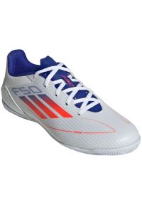 Adidas - Buty piłkarskie adidas F50 Club In IF1345 białe. Kolor: biały. Materiał: syntetyk. Szerokość cholewki: normalna. Sport: piłka nożna #7