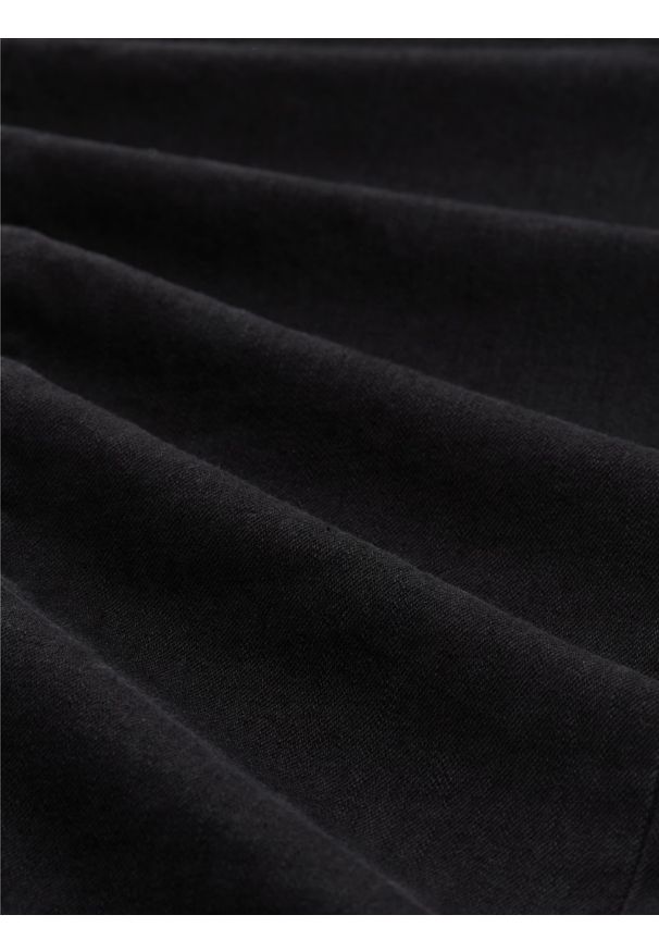 Męskie Spodnie Jeansowe Tom Tailor Troy Czarne Slim Fit 1021160 10270. Okazja: na randkę, na co dzień, na spotkanie biznesowe. Kolor: czarny. Wzór: gładki. Styl: klasyczny, casual, elegancki, biznesowy