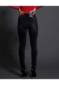 ONETEASPOON - Czarne jeansy Freebirds II. Stan: podwyższony. Kolor: czarny. Sezon: jesień. Styl: vintage #2