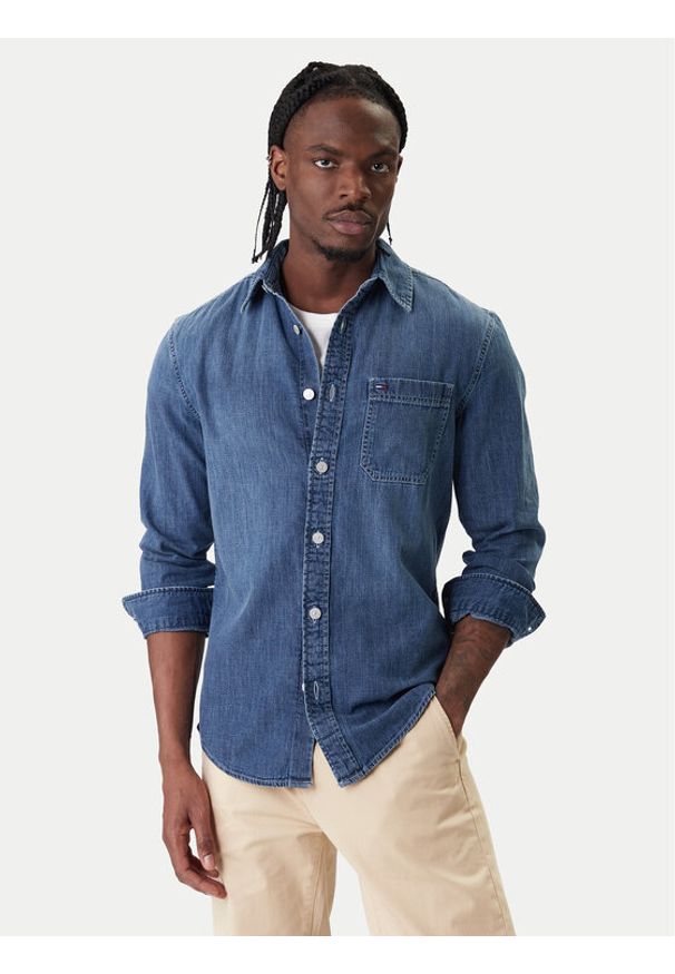 Tommy Jeans Koszula DM0DM22303 Niebieski Regular Fit. Kolor: niebieski. Materiał: jeans, bawełna