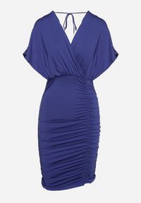 Born2be - Granatowa Sukienka z Kopertowym Dekoltem i Marszczeniami z Wiązaniem na Plecach Edalina. Typ kołnierza: dekolt kopertowy. Kolor: niebieski. Typ sukienki: kopertowe #6