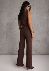Renee - Brązowy Komplet z Wiskozą Szerokie Spodnie i Kamizelka z Aplikacjami 3D Hirimi. Kolor: brązowy. Materiał: wiskoza. Wzór: aplikacja #8