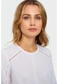 Greenpoint - Elegancka bluzka z kontrastowymi taśmami. Styl: elegancki