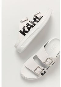 Karl Lagerfeld Klapki skórzane damskie kolor biały na platformie. Kolor: biały. Materiał: skóra. Obcas: na platformie