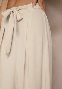 Renee - Beżowe Spodnie z Bawełną o Szerokim Kroju High Waist z Paskiem Iveleldi. Stan: podwyższony. Kolor: beżowy. Materiał: bawełna. Styl: elegancki