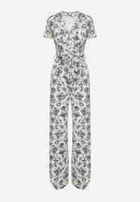 Born2be - Biało-Czarny Kombinezon w Kwiaty z Krótkim Rękawem i Dekoltem w Serek z Długimi Nogawkami Nestaanne. Okazja: na co dzień. Kolor: biały. Materiał: jeans. Długość rękawa: krótki rękaw. Długość: krótkie. Wzór: kwiaty. Styl: wizytowy, casual, elegancki #2