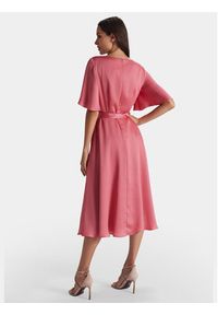Swing Sukienka koktajlowa 5AG14500 Różowy Regular Fit. Kolor: różowy. Materiał: syntetyk. Styl: wizytowy #2