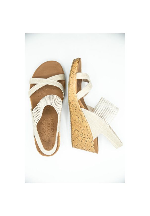skechers - Sandały damskie, Beverlee High Tea. Okazja: na plażę. Kolor: biały. Styl: sportowy