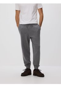 Reserved - Spodnie dresowe z wiskozą - szary. Kolor: szary. Materiał: wiskoza, dresówka #1