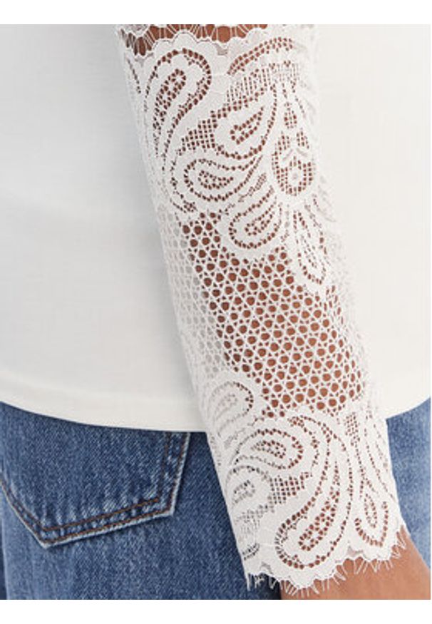 Morgan Bluzka 261-TCLARA Biały Regular Fit. Kolor: biały. Materiał: wiskoza, syntetyk