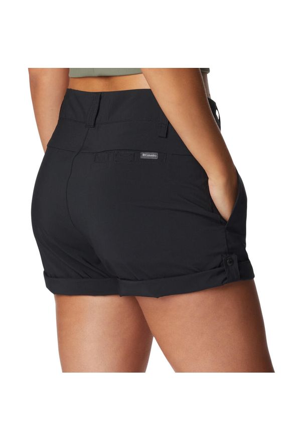 columbia - Spodenki sportowe damskie Silver Ridge Utility Short. Kolor: czarny. Materiał: poliester. Długość: krótkie