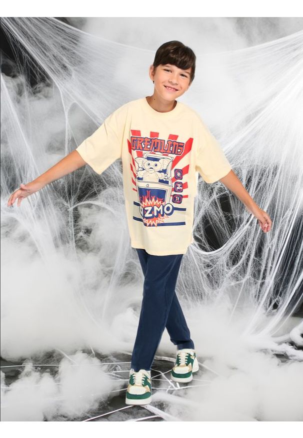 Sinsay - Koszulka Gremliny - kremowy. Kolor: kremowy. Długość rękawa: krótki rękaw. Długość: krótkie. Wzór: nadruk