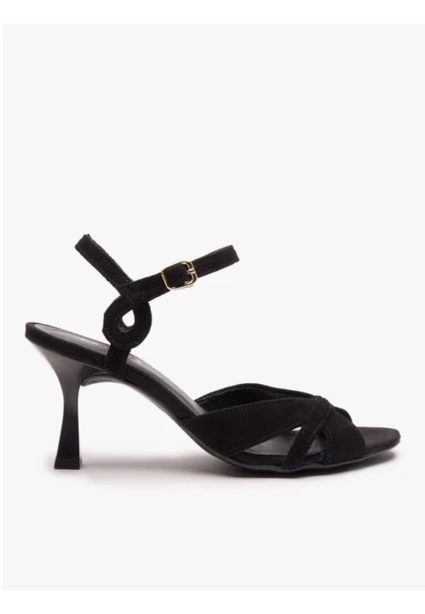 Ryłko - Czarne sandały na szpilce. Nosek buta: okrągły. Zapięcie: sprzączka. Kolor: czarny. Materiał: skóra, welur. Obcas: na szpilce. Styl: street, elegancki. Wysokość obcasa: średni