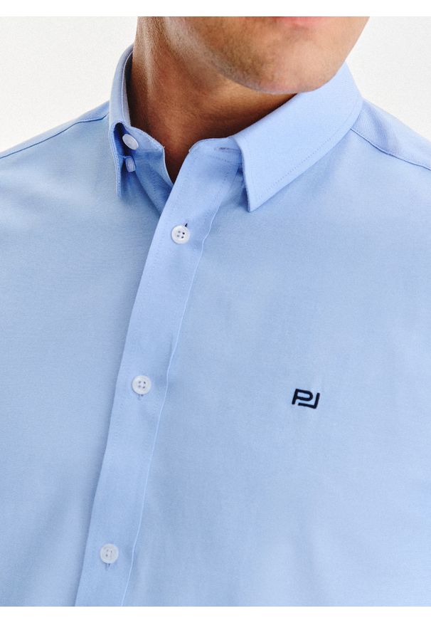 Pako Lorente - PAKO LORENTE - Niebieska koszula męska. Kolor: biały, niebieski. Materiał: bawełna, poliester. Długość rękawa: długi rękaw. Długość: długie