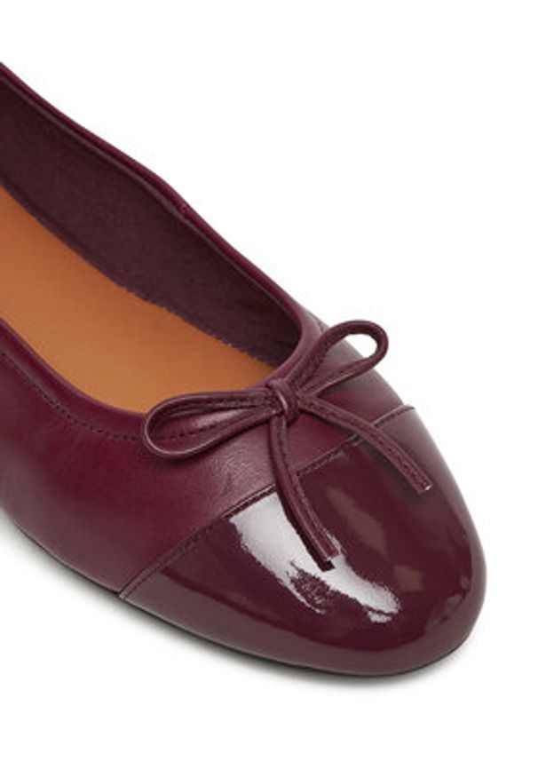 TOMMY HILFIGER - Tommy Hilfiger Baleriny Patent Toe-Cap FW0FW08830 Bordowy. Kolor: czerwony. Materiał: skóra