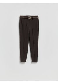 Reserved - Spodnie z przeszyciem - brązowy. Kolor: brązowy. Materiał: tkanina, wiskoza #1