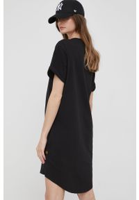 G-Star RAW - G-Star Raw sukienka bawełniana kolor czarny mini oversize. Kolor: czarny. Materiał: bawełna. Długość rękawa: krótki rękaw. Wzór: gładki. Typ sukienki: oversize. Długość: mini