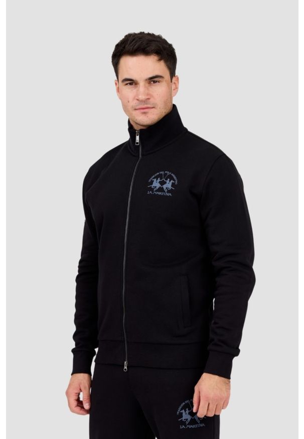 La Martina - LA MARTINA Czarna bluza męska ze stójką, Rozmiar 3XL. Typ kołnierza: kołnierzyk stójkowy. Kolor: czarny. Materiał: bawełna