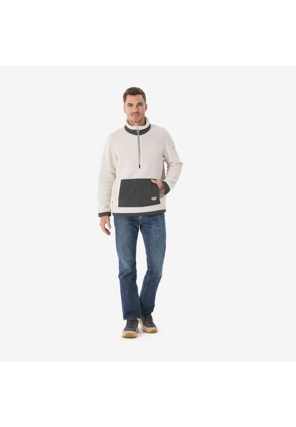 quechua - Polar turystyczny męski MH100. Typ kołnierza: kołnierzyk stójkowy. Kolor: szary, beżowy, wielokolorowy. Materiał: poliester, poliamid, materiał, elastan. Sezon: jesień, wiosna. Sport: turystyka piesza