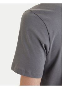 Hugo - HUGO T-Shirt Discorb 50557672 Szary Regular Fit. Kolor: szary. Materiał: bawełna #5