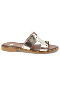 Złote Klapki Armodo Wygodne Obuwie Damskie. Okazja: na co dzień. Kolor: złoty. Materiał: materiał. Sezon: lato. Obcas: na obcasie. Styl: casual, elegancki #5