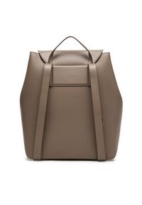 Calvin Klein Plecak Foil Logo Large Flap Backpack LV04F3505G Brązowy. Kolor: brązowy. Materiał: skóra #5