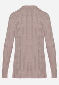Born2be - Ciemnobeżowy Sweter z Wiskozą i Ozdobnym Splotem Savria. Okazja: na co dzień. Kolor: beżowy. Materiał: wiskoza. Wzór: ze splotem. Styl: klasyczny, casual