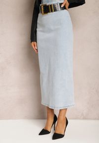 Renee - Jasnoniebieska Jeansowa Spódnica Midi Bawełniana z Ażurowym Paskiem i Klamrą Allerio. Kolor: niebieski. Materiał: bawełna, jeans. Wzór: ażurowy. Styl: elegancki