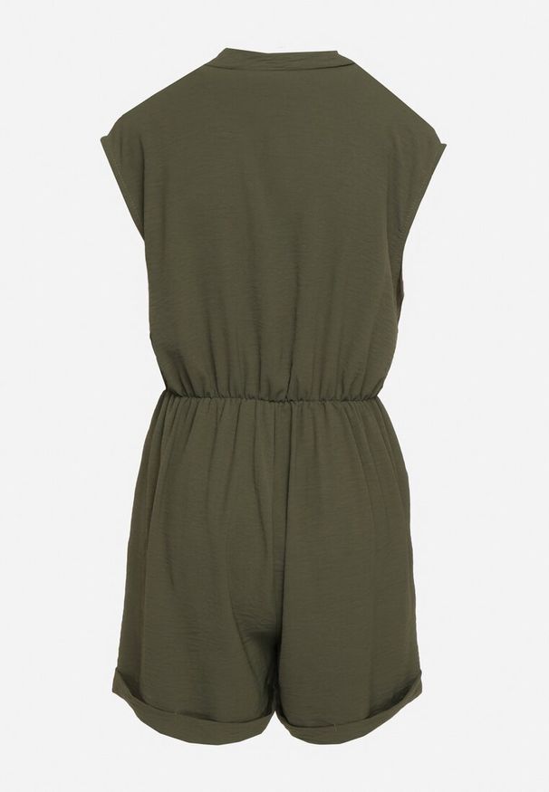 Born2be - Ciemnozielony Kombinezon z Nakładkowym Dekoltem i Gumką w Talii Nansaliah. Kolor: zielony