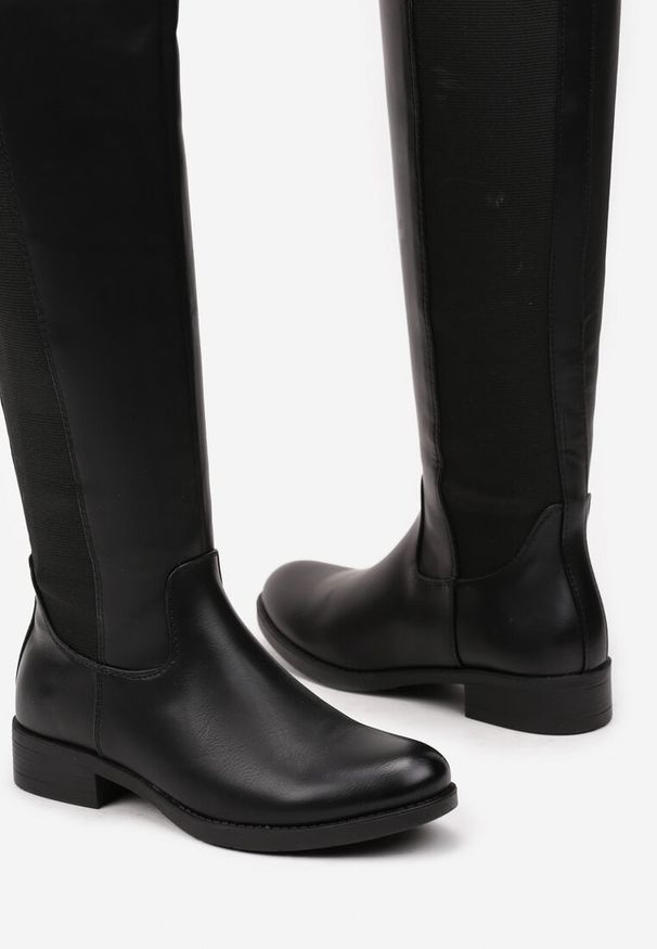 Renee - Czarne Kozaki Oficerki z Ozdobną Wstawką Batilaine. Okazja: na co dzień, na spacer. Kolor: czarny. Materiał: wełna, skóra. Styl: elegancki, casual