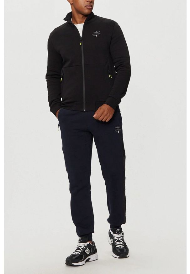 Aeronautica Militare - AERONAUTICA MILITARE Granatowe męskie spodnie dresowe With Mesh, Rozmiar S. Kolor: niebieski. Materiał: dresówka, mesh