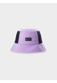 4f - Kapelusz bucket hat z filtrem UV damski. Kolor: fioletowy. Materiał: dzianina, materiał. Wzór: napisy. Styl: casual #1