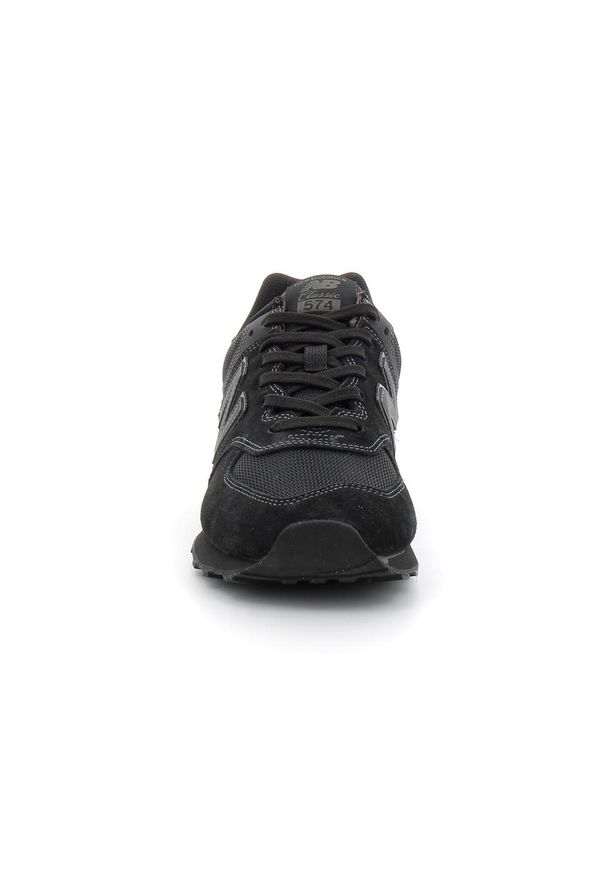 Buty lifestyle męskie New Balance ML574EVE. Okazja: na co dzień. Zapięcie: sznurówki. Kolor: czarny. Materiał: materiał, skóra. Szerokość cholewki: normalna. Model: New Balance 574. Sport: turystyka piesza