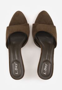 Renee - Zielone Klapki na Geometrycznej Szpilce z Wyciętą Cholewką Iolaris. Kolor: zielony. Wzór: geometria. Obcas: na obcasie. Wysokość obcasa: średni #4