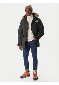 The North Face Kurtka puchowa McMurdo NF0A5GJF Czarny Regular Fit. Kolor: czarny. Materiał: syntetyk #6