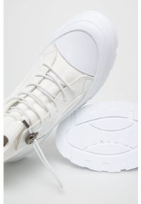 Answear Lab - Trampki. Nosek buta: okrągły. Zapięcie: sznurówki. Kolor: biały. Materiał: guma. Styl: wakacyjny #5