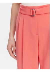 BOSS Spodnie materiałowe Tapiah 50490037 Różowy Regular Fit. Kolor: różowy. Materiał: syntetyk #2