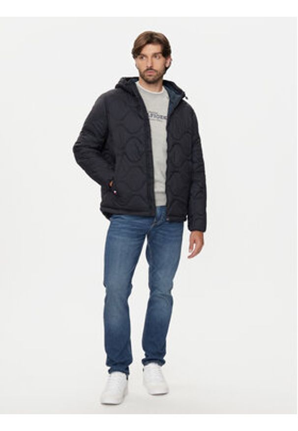 TOMMY HILFIGER - Tommy Hilfiger Kurtka przejściowa MW0MW36585 Granatowy Regular Fit. Kolor: niebieski. Materiał: syntetyk