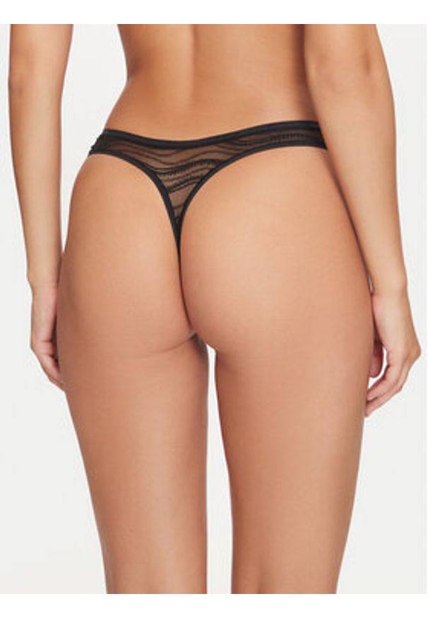Calvin Klein Underwear Komplet stringów Thong 3Pk 000QD5216E Kolorowy. Materiał: syntetyk. Wzór: kolorowy