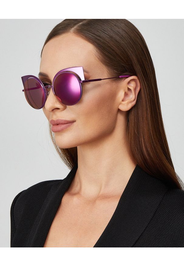 Fendi - FENDI - Fioletowe okulary przeciwsłoneczne. Kolor: różowy, wielokolorowy, fioletowy
