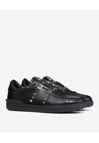 VALENTINO - Sneakersy Rockstud Untitled. Kolor: czarny. Materiał: guma. Wzór: haft, aplikacja #1