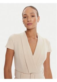 Rinascimento Sukienka koktajlowa CFC0125582003 Beżowy Slim Fit. Kolor: beżowy. Materiał: syntetyk. Styl: wizytowy #6